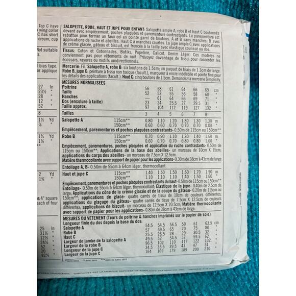 Simplicity sewing pattern  7572 girls dress - Picture 5 of 5